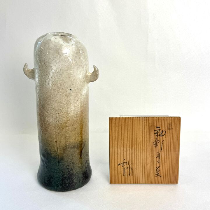 n02875