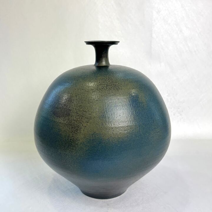 n02900