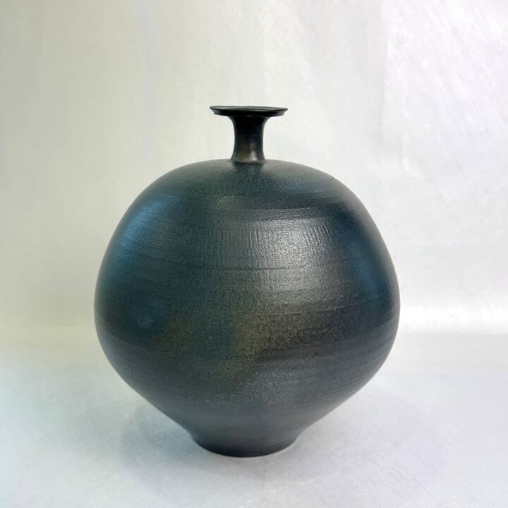 n02900