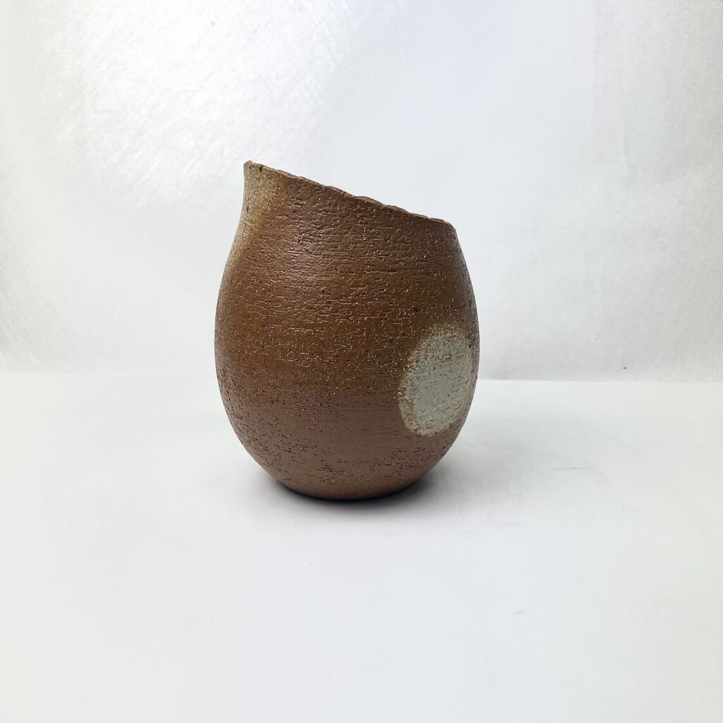 n05354