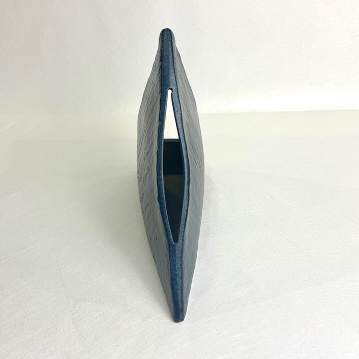 m03437
