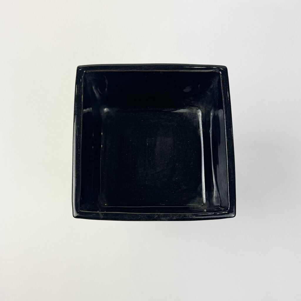 m05775