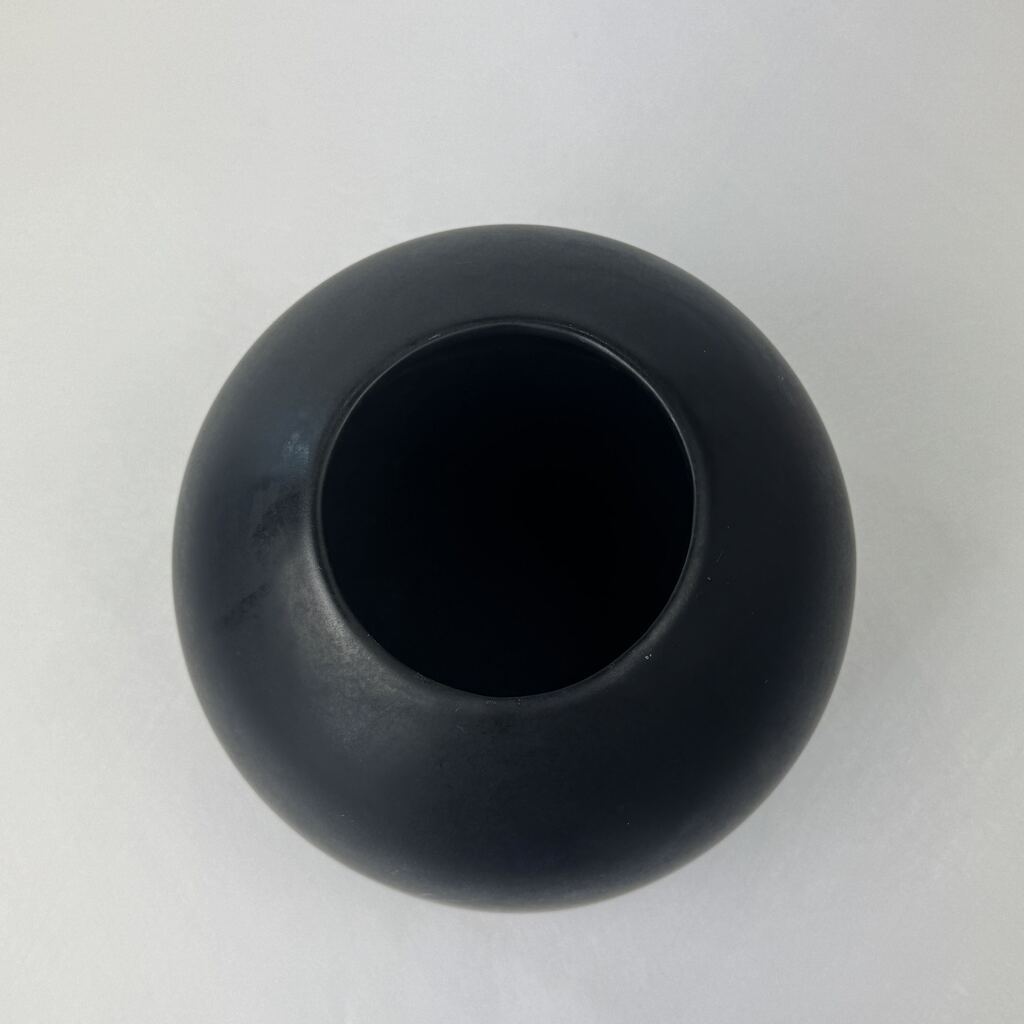 n05805