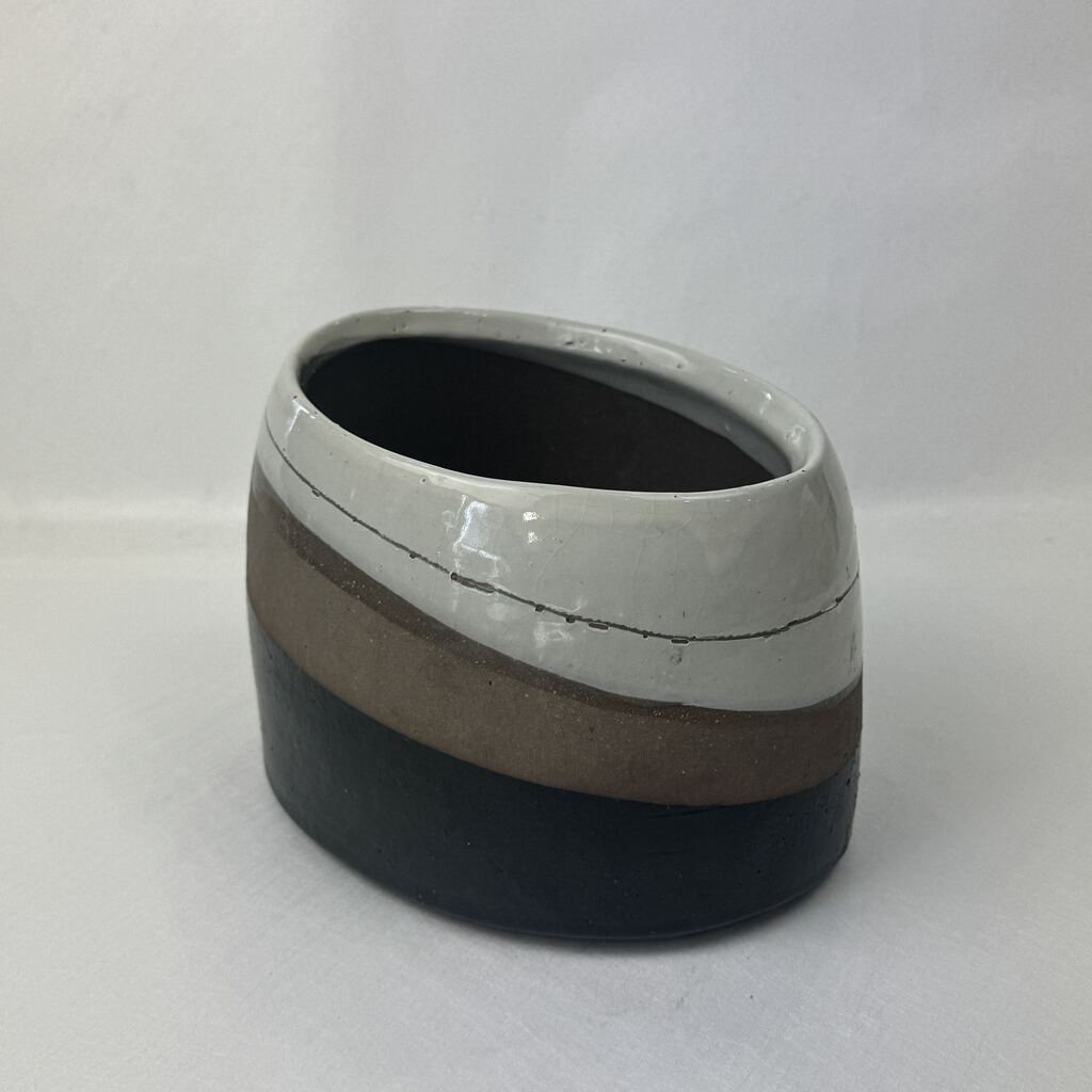 m05803