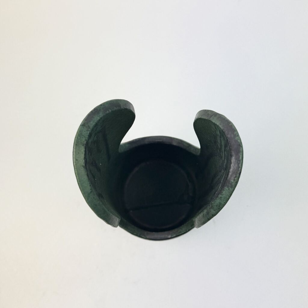 m05854