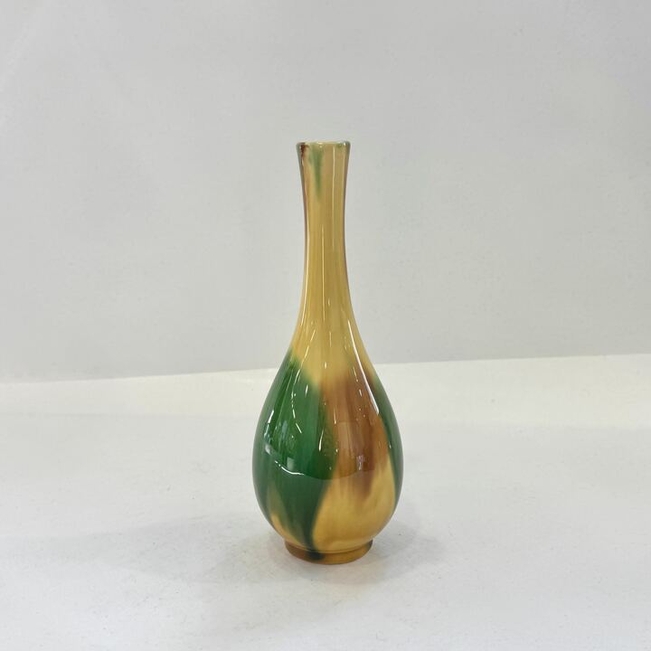 o03793