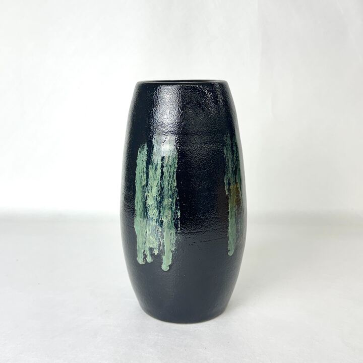 n03961