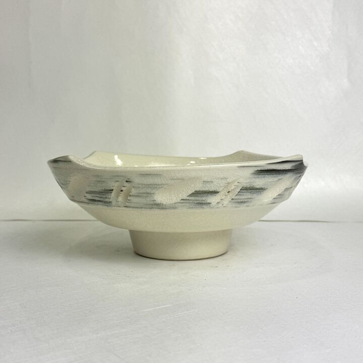 m04033