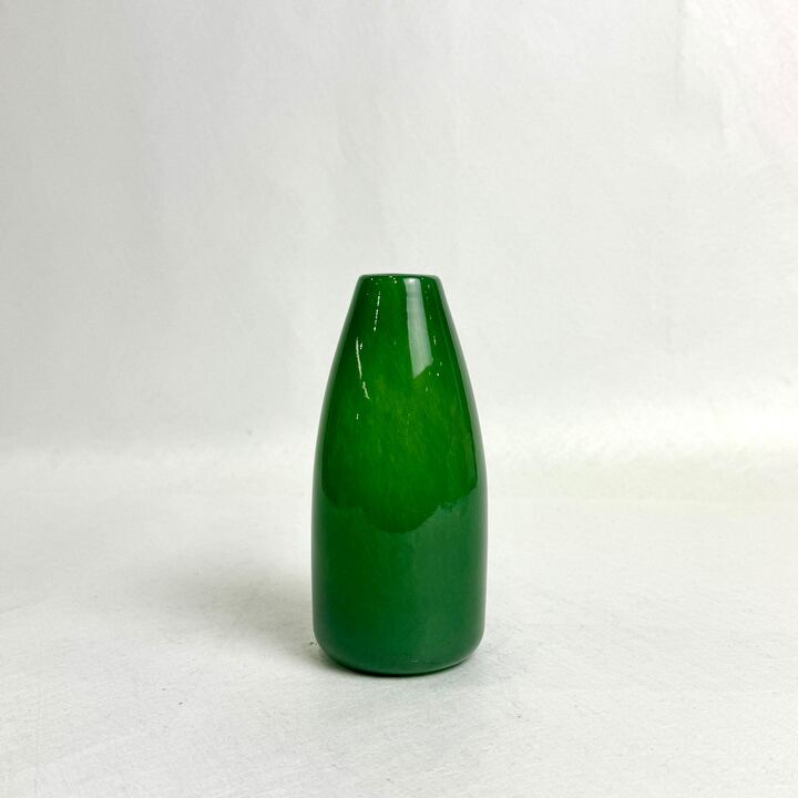n02845