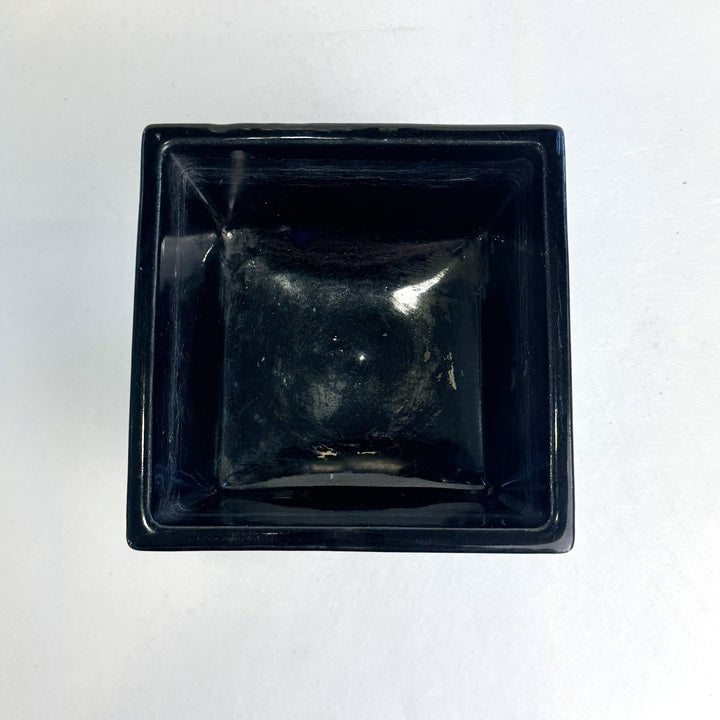 m05073