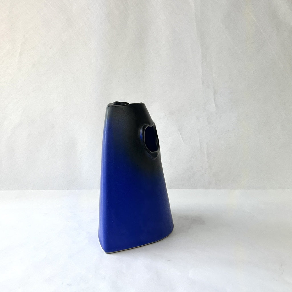 n05255