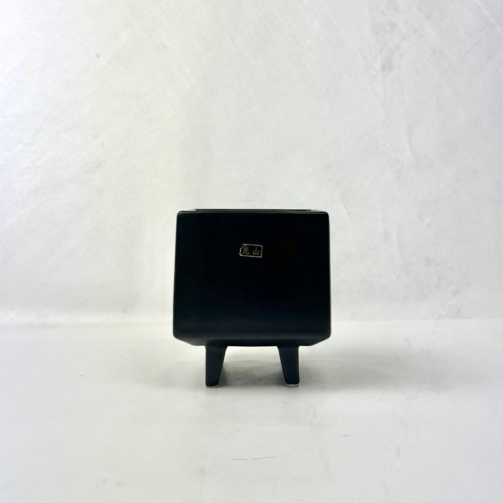 m05457