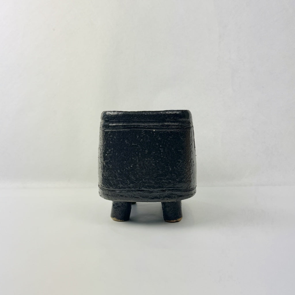 m05746