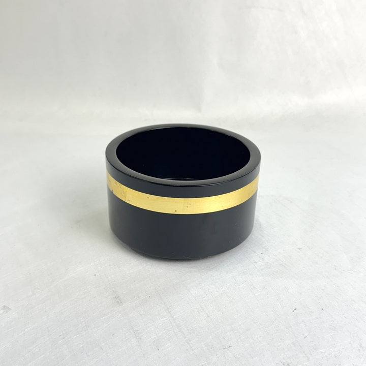 O04443
