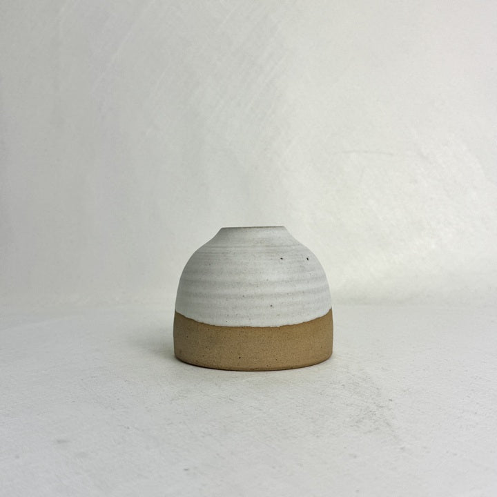 o04903